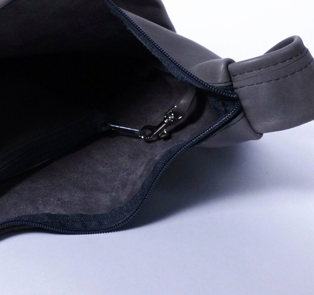 Ledertasche Tilda in Grau – Bild 4